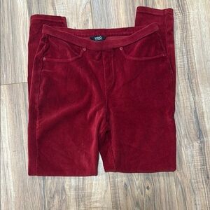 intro. Women's Red Corduroy Pants